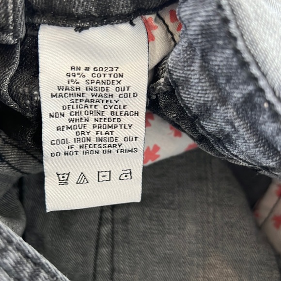 ❌ CLEARANCE Lucky Brand Black Denim Overalls Embroidered Print Jumper Skirt 6 - Picture 6 of 11